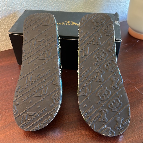 Montana West Flippy Flops - Picture 2 of 4